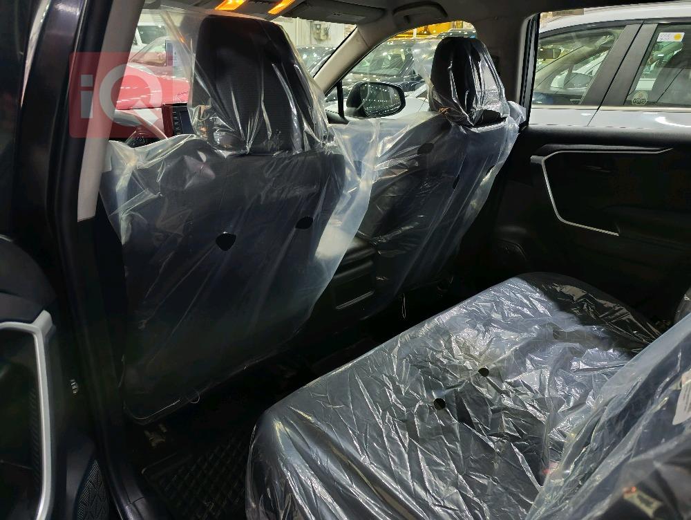 تويوتا راف 4